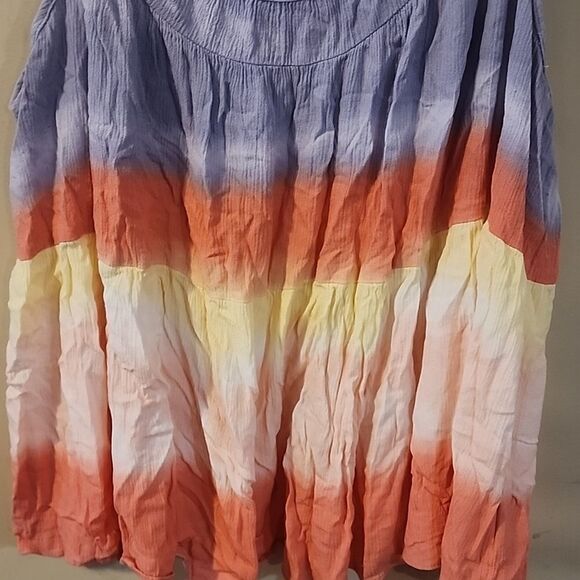 Torrid top size 2 - Picture 2 of 4